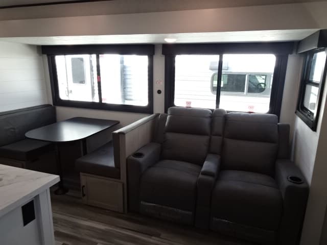 2026 Jayco 2026 Jayco Jay Flight SLX - thumbnail 24