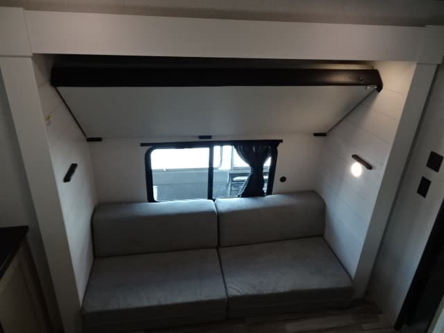 2026 Jayco 2026 Jayco Jay Flight SLX - thumbnail 31