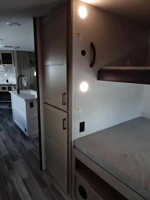 2026 Jayco 2026 Jayco Jay Flight SLX - thumbnail 36