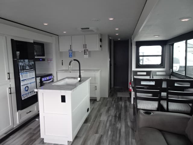 2026 Jayco 2026 Jayco Jay Flight SLX - thumbnail 34