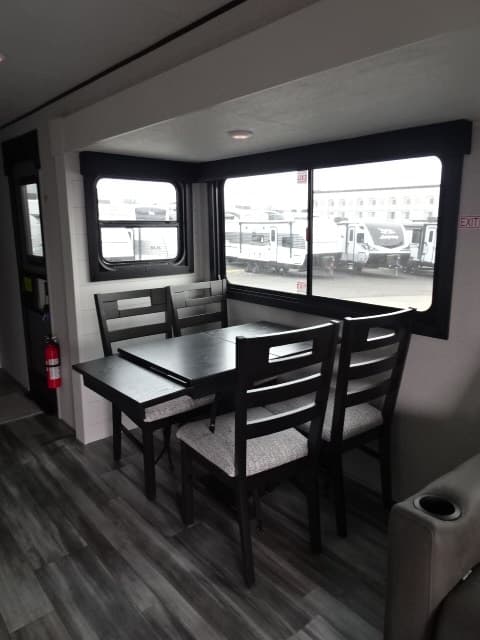 2026 Jayco 2026 Jayco Jay Flight SLX - thumbnail 36