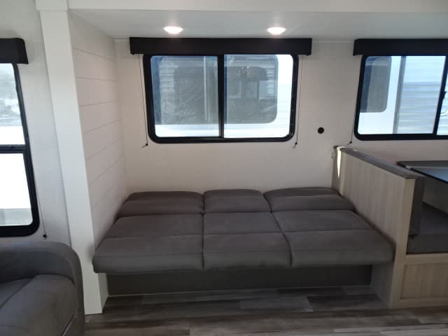 2026 Jayco 2026 Jayco Jay Flight SLX - thumbnail 13