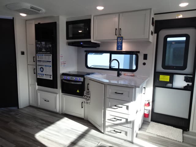 2026 Jayco 2026 Jayco Jay Flight SLX - thumbnail 15