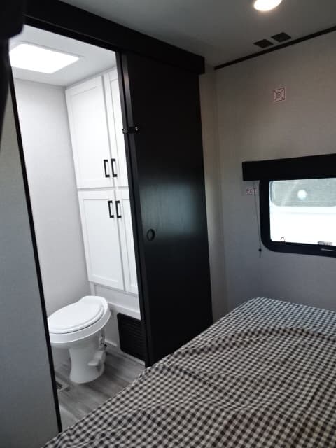 2026 Jayco 2026 Jayco Jay Flight SLX - thumbnail 38