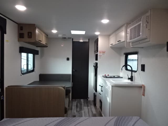 2026 Jayco 2026 Jayco Jay Flight SLX - thumbnail 7