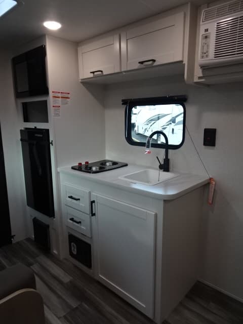 2026 Jayco 2026 Jayco Jay Flight SLX - thumbnail 11