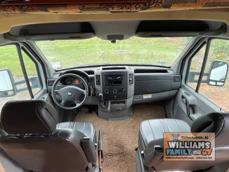 2007 Itasca 2007 Itasca Navion - thumbnail 17