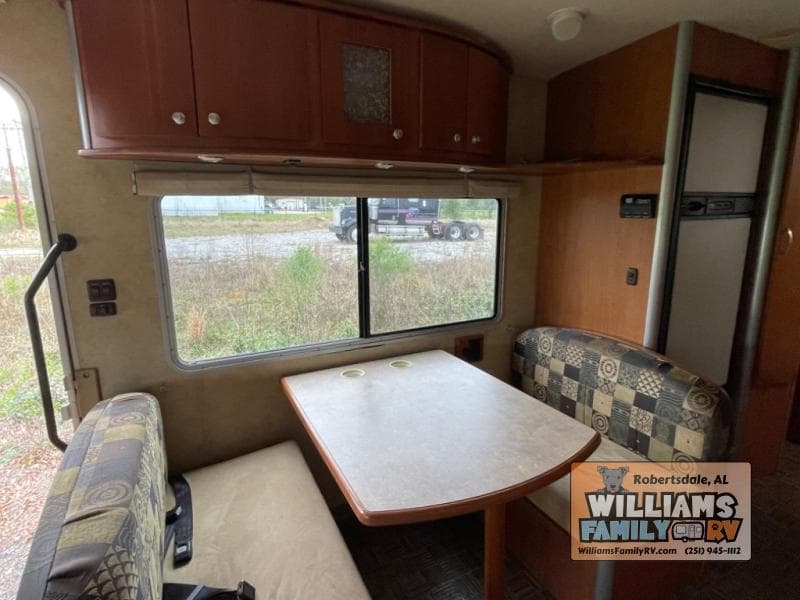 2007 Itasca 2007 Itasca Navion - thumbnail 25