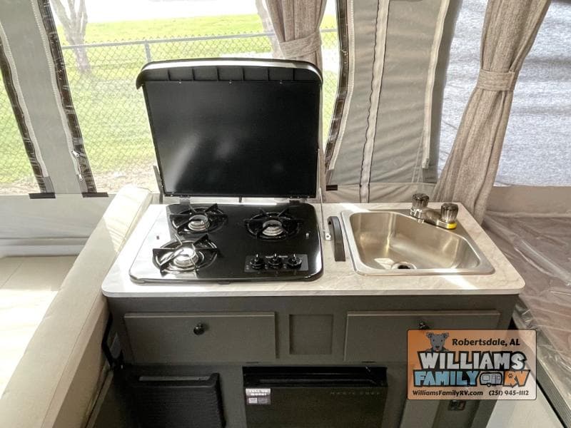 2025 Forest River 2025 Forest River Rockwood Freedom Series Folding - thumbnail 13