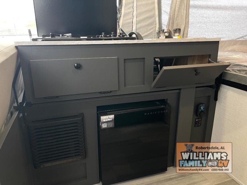 2025 Forest River 2025 Forest River Rockwood Freedom Series Folding - thumbnail 15