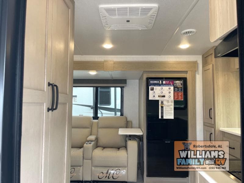 2025 Forest River 2025 Forest River Rockwood Mini Lite - thumbnail 4