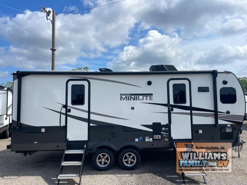 2025 Forest River 2025 Forest River Rockwood Mini Lite - thumbnail 26