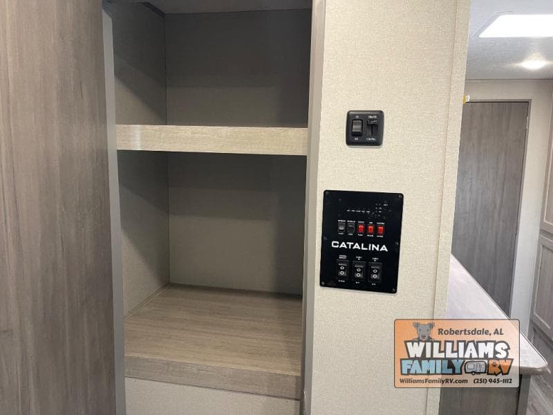 2025 Coachmen 2025 Coachmen Catalina - thumbnail 13