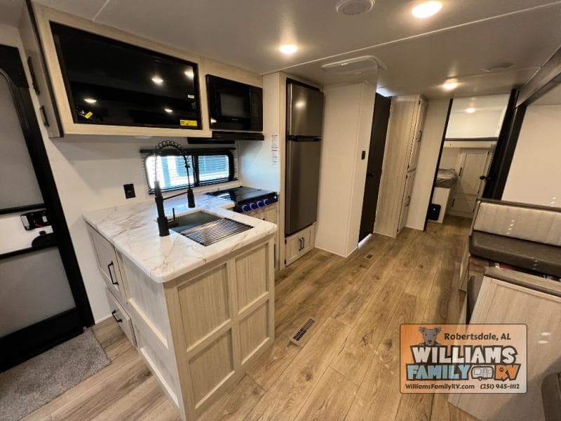 2026 Forest River 2026 Forest River Puma - thumbnail 4