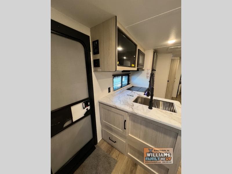 2026 Forest River 2026 Forest River Puma - thumbnail 12