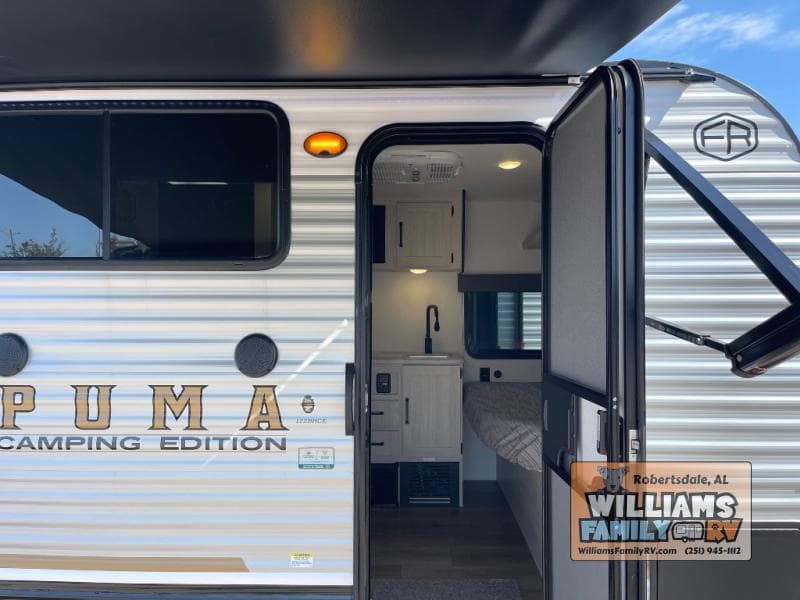 2025 Forest River 2025 Forest River Puma - thumbnail 24