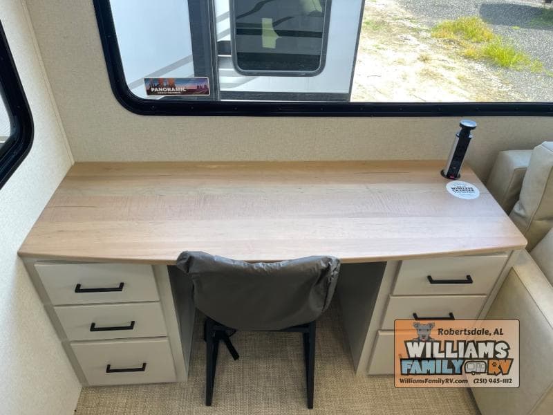 2025 Forest River 2025 Forest River Sierra - thumbnail 14