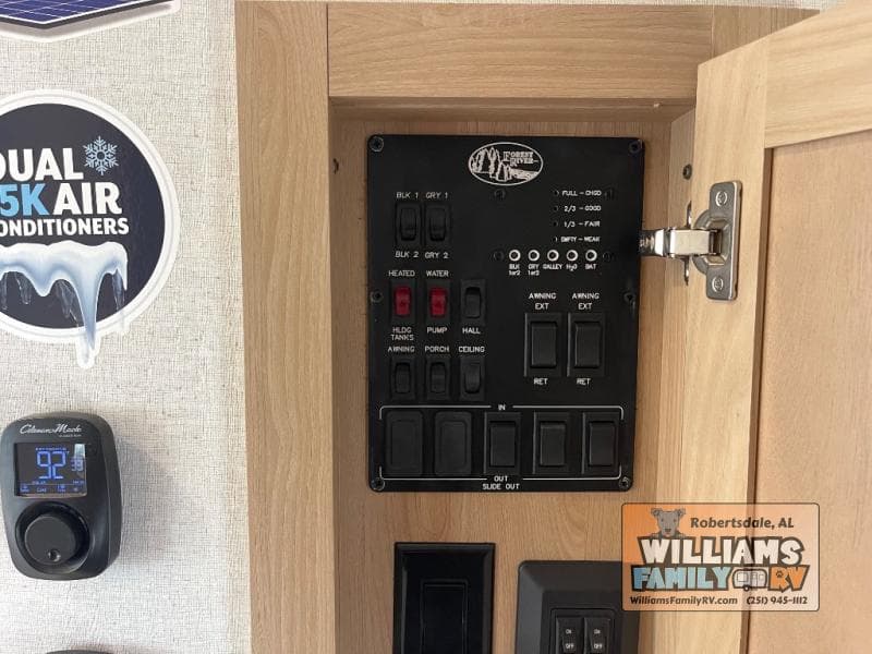 2025 Forest River 2025 Forest River Sierra - thumbnail 20