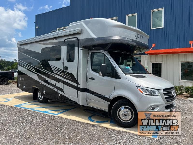 2026 Renegade Vienna 25RMC