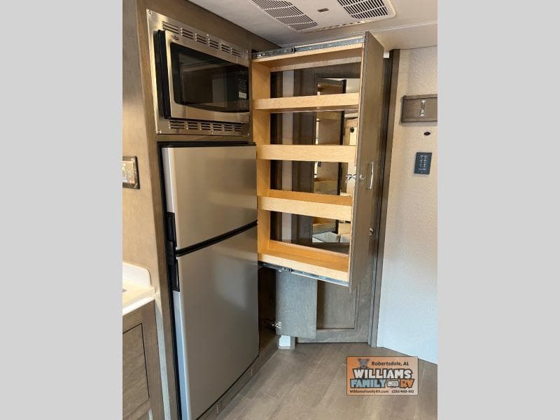 2026 Renegade 2026 Renegade Vienna - thumbnail 15