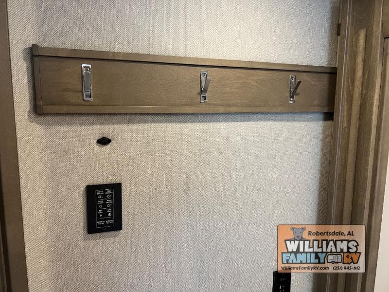 2026 Renegade 2026 Renegade Vienna - thumbnail 16