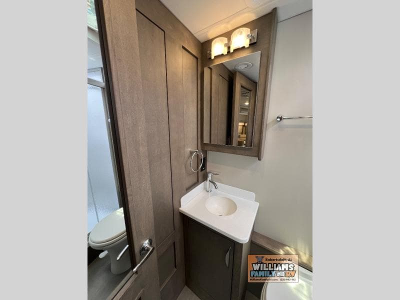 2026 Renegade 2026 Renegade Vienna - thumbnail 22