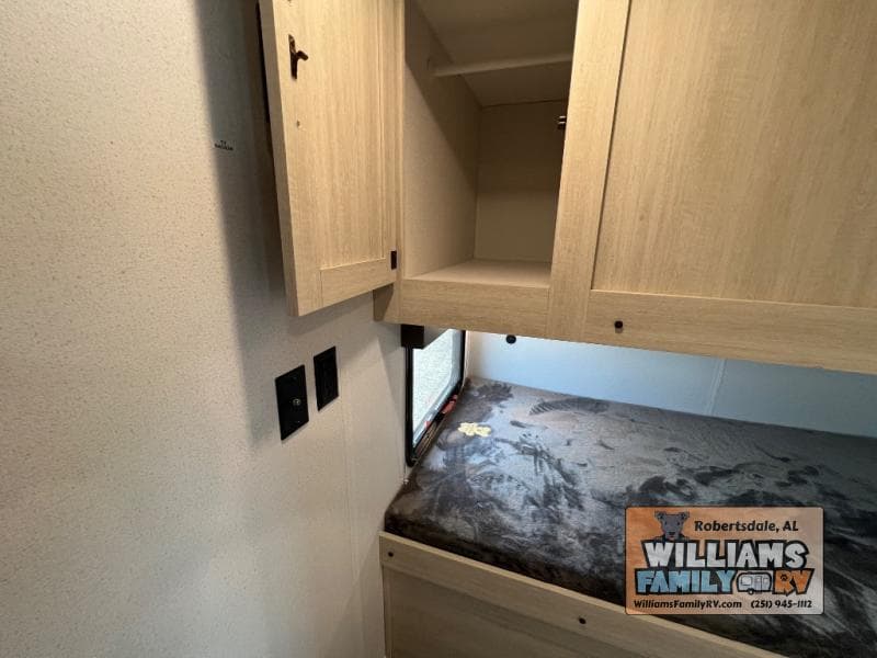 2026 Forest River 2026 Forest River Puma - thumbnail 4