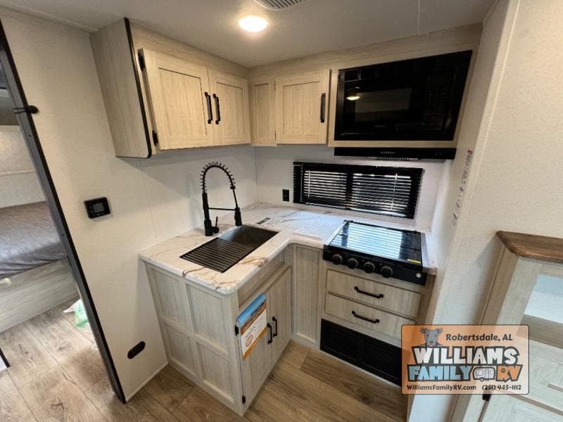 2026 Forest River 2026 Forest River Puma - thumbnail 17