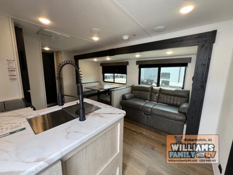 2026 Forest River 2026 Forest River Puma - thumbnail 4