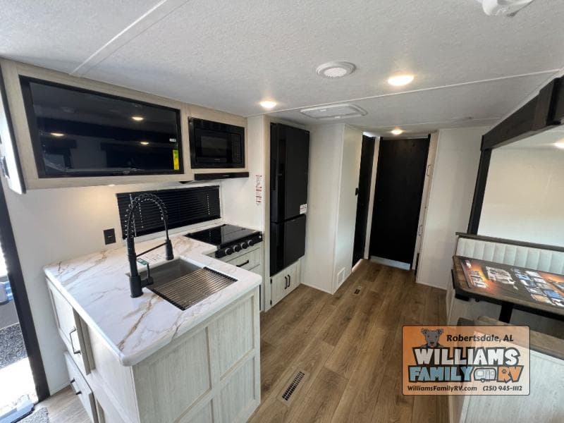 2026 Forest River 2026 Forest River Puma - thumbnail 5