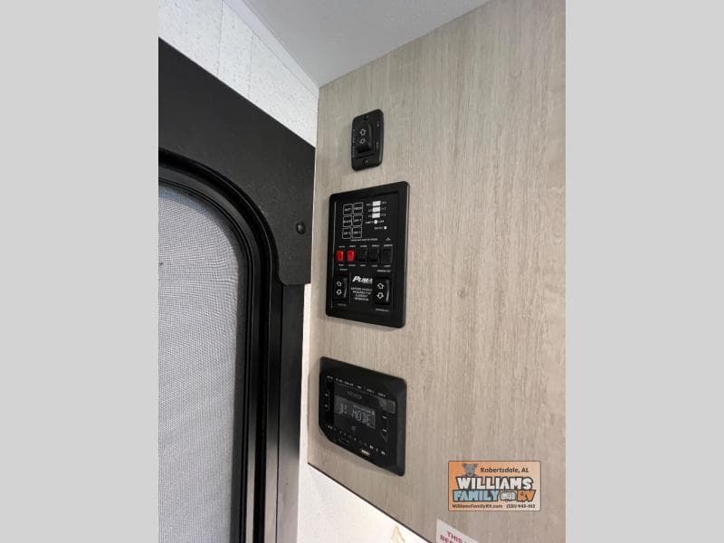 2026 Forest River 2026 Forest River Puma - thumbnail 12