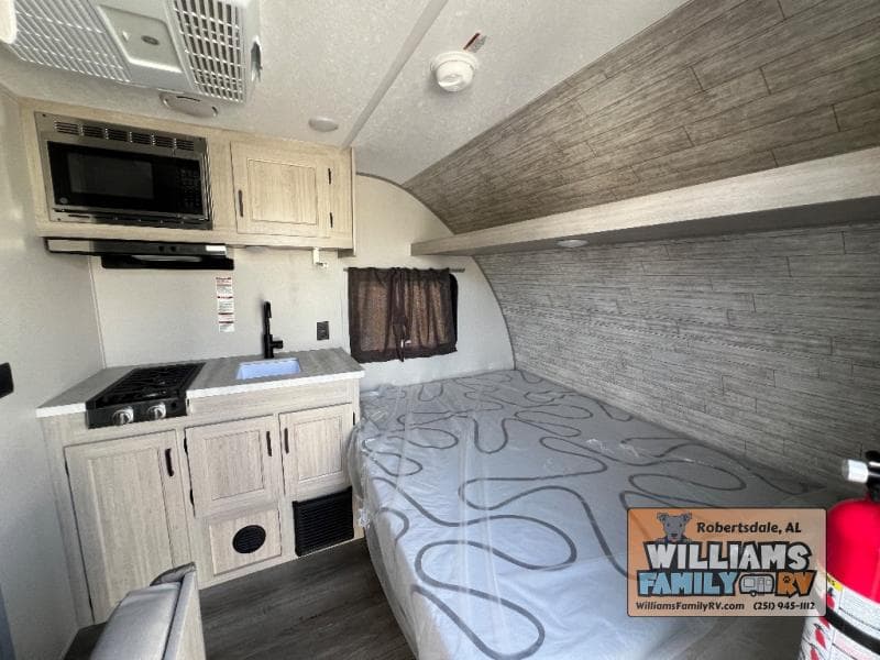 2025 Coachmen 2025 Coachmen Catalina - thumbnail 3