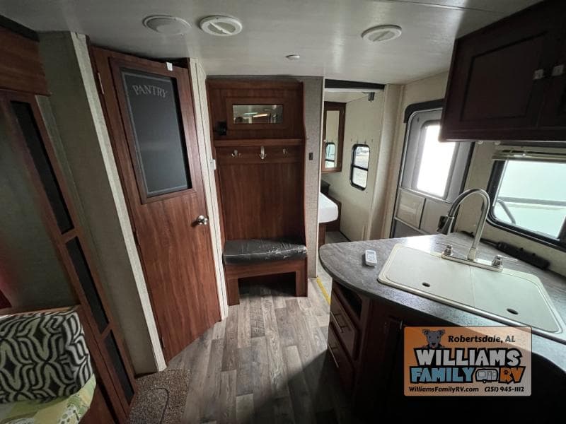 2017 Heartland 2017 Heartland Mallard - thumbnail 4