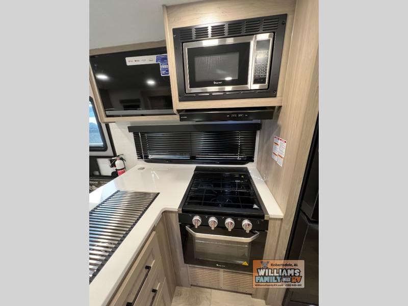 2026 Forest River 2026 Forest River Rockwood Mini Lite - thumbnail 20