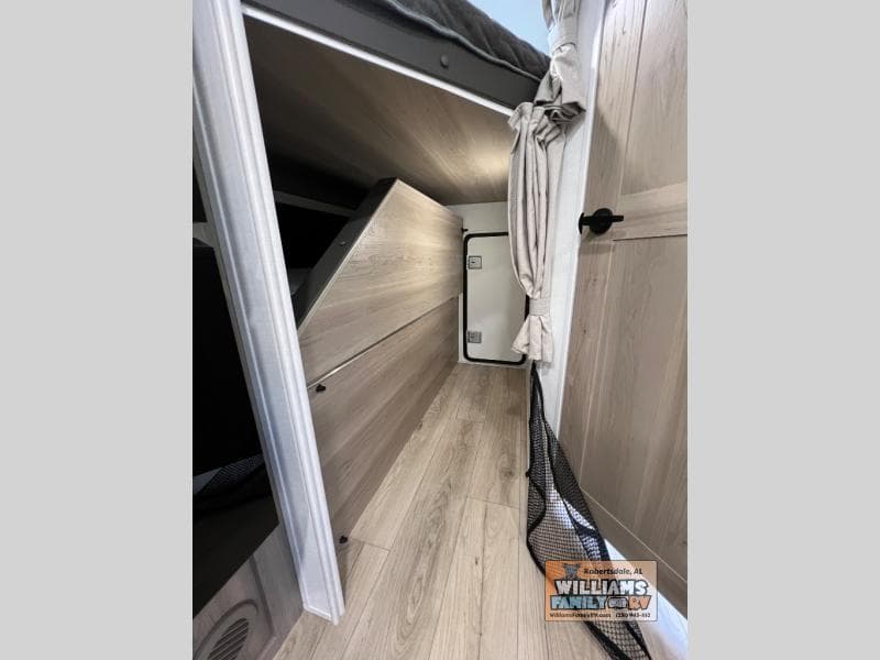 2026 Forest River 2026 Forest River Rockwood Mini Lite - thumbnail 31