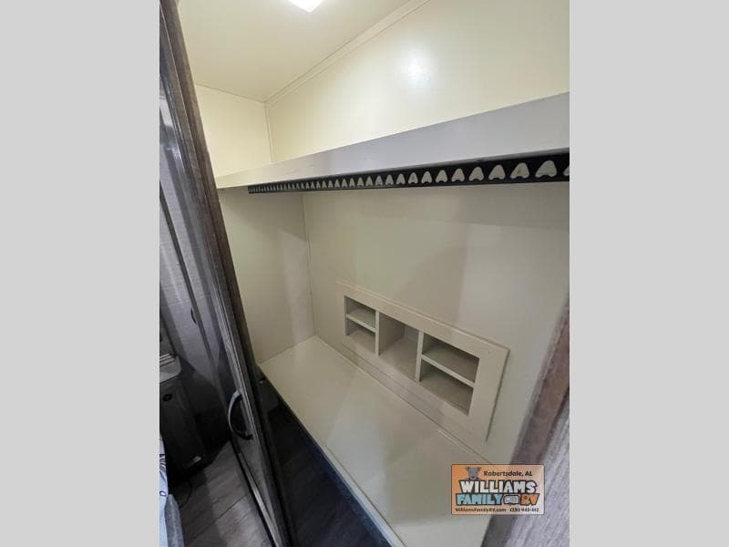 2021 Vanleigh 2021 Vanleigh Beacon - thumbnail 44