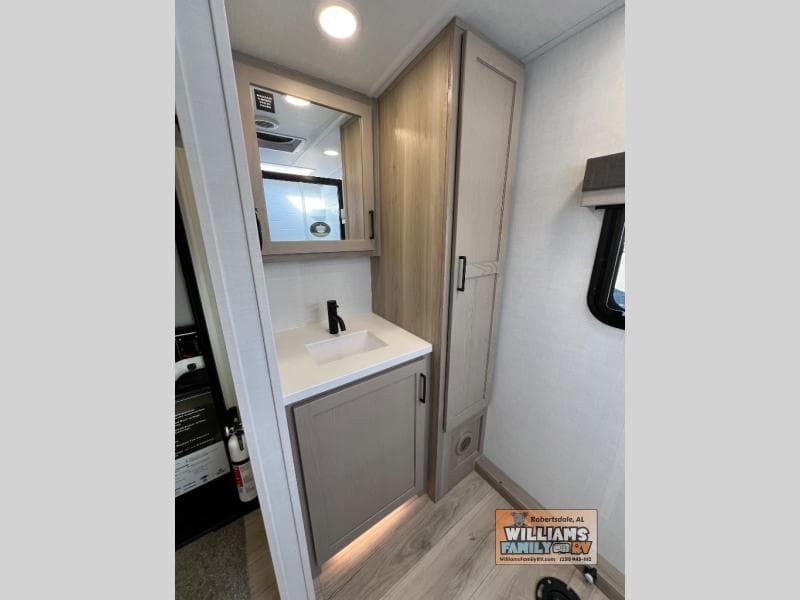 2026 Forest River 2026 Forest River Rockwood Mini Lite - thumbnail 7