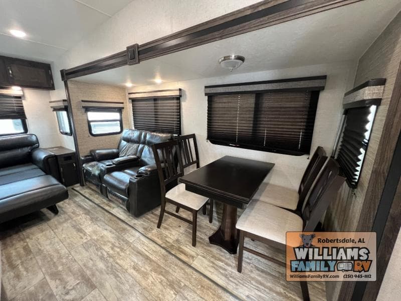 2020 Highland Ridge RV 2020 Highland Ridge RV Open Range Light - thumbnail 9