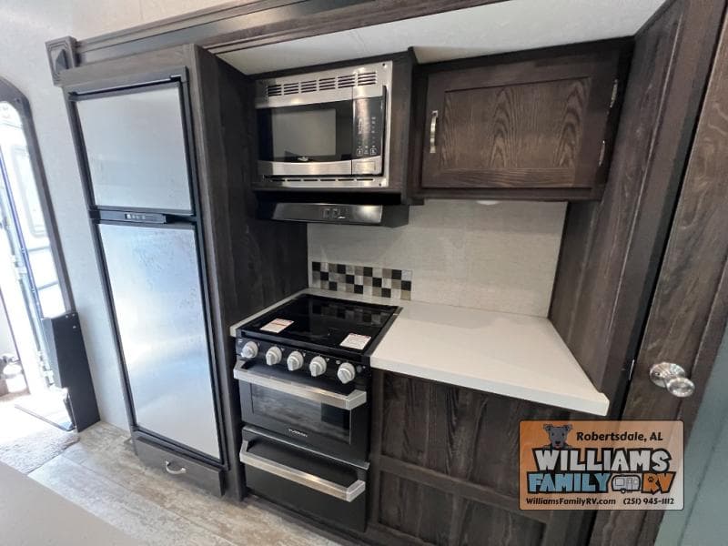 2020 Highland Ridge RV 2020 Highland Ridge RV Open Range Light - thumbnail 15