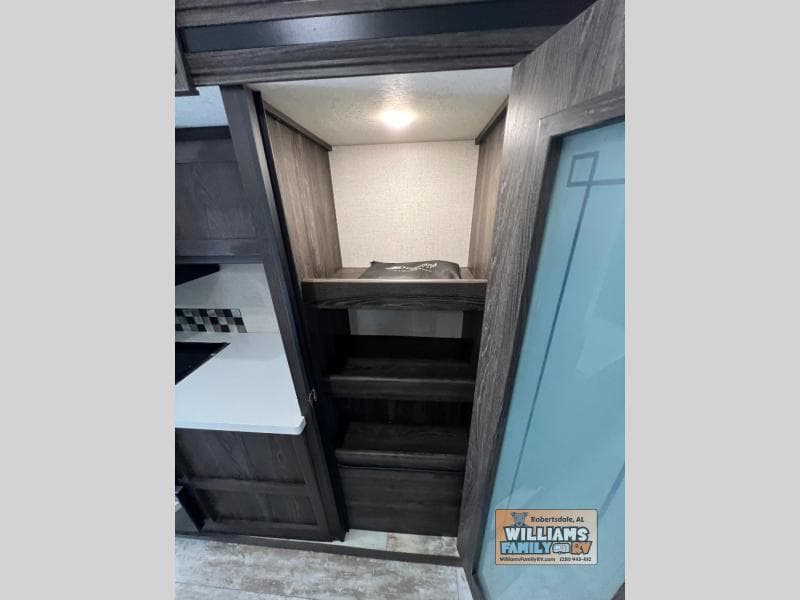 2020 Highland Ridge RV 2020 Highland Ridge RV Open Range Light - thumbnail 16