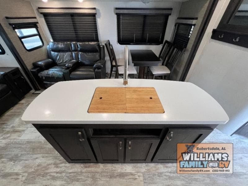 2020 Highland Ridge RV 2020 Highland Ridge RV Open Range Light - thumbnail 17