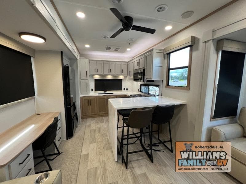 2026 Forest River 2026 Forest River Sierra - thumbnail 3