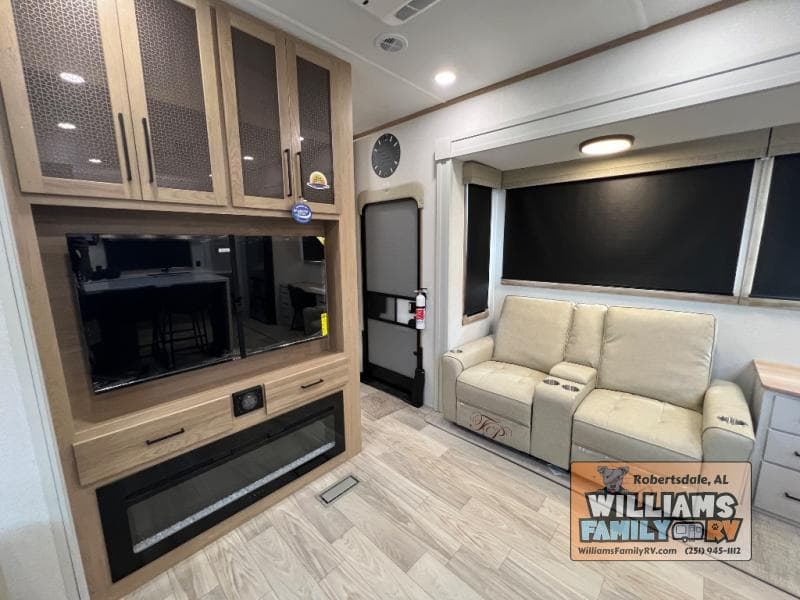 2026 Forest River 2026 Forest River Sierra - thumbnail 13