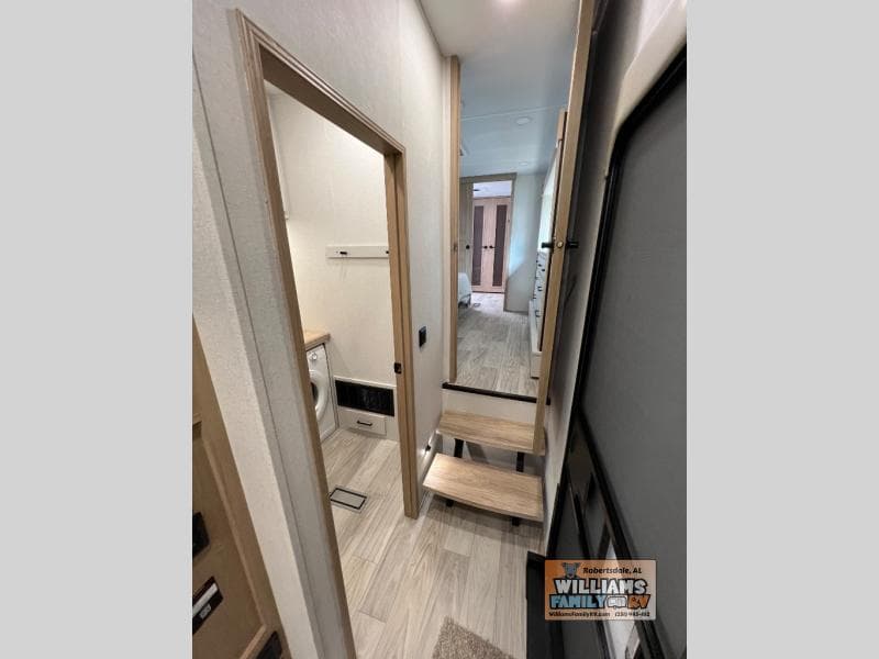 2026 Forest River 2026 Forest River Sierra - thumbnail 18