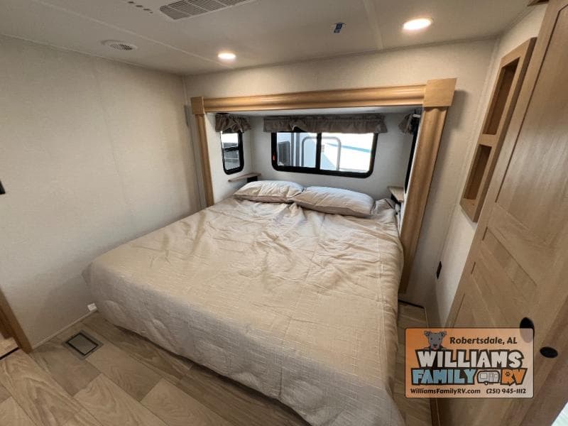 2026 Forest River 2026 Forest River Sierra - thumbnail 21