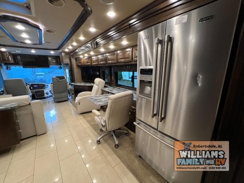 2016 Tiffin 2016 Tiffin Phaeton - thumbnail 15