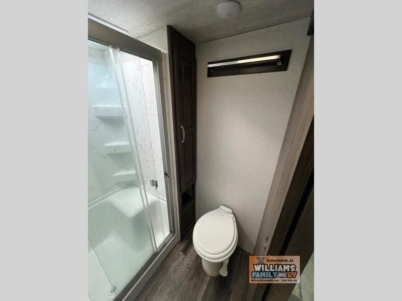 2022 Keystone 2022 Keystone Cougar - thumbnail 15