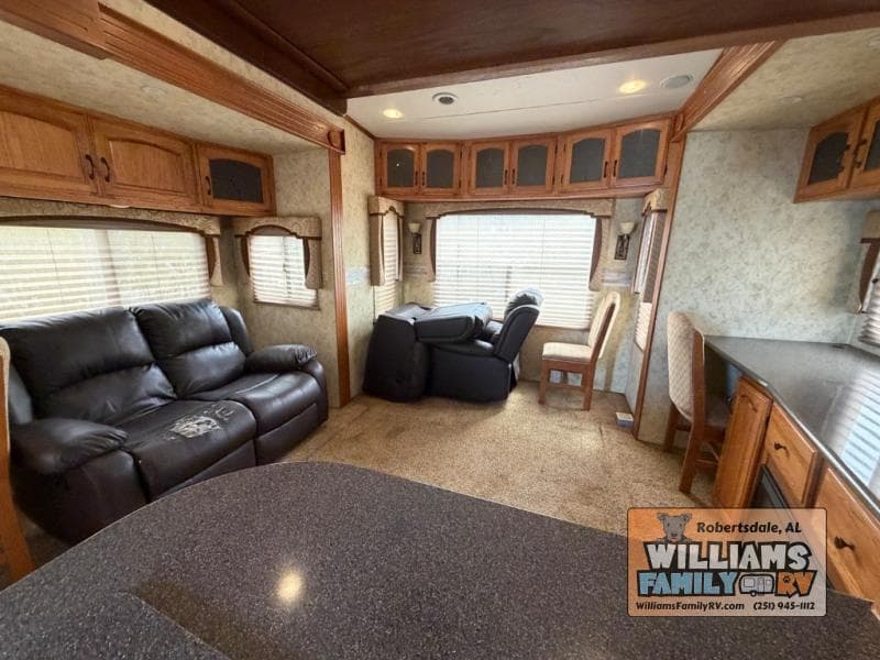 2011 Coachmen 2011 Coachmen Brookstone - thumbnail 10