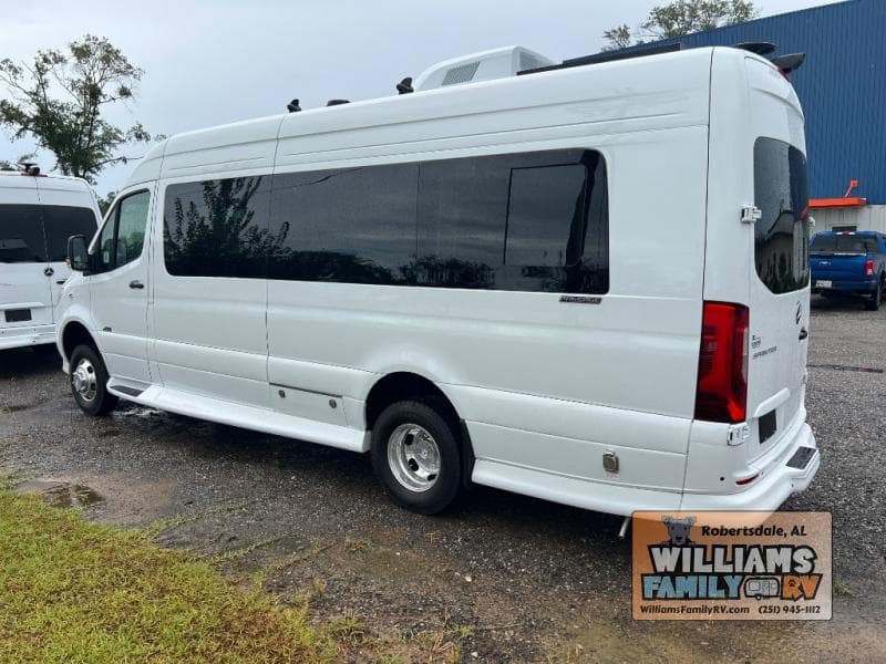 2026 Midwest Automotive Designs 2026 Midwest Automotive Designs Passage - thumbnail 3