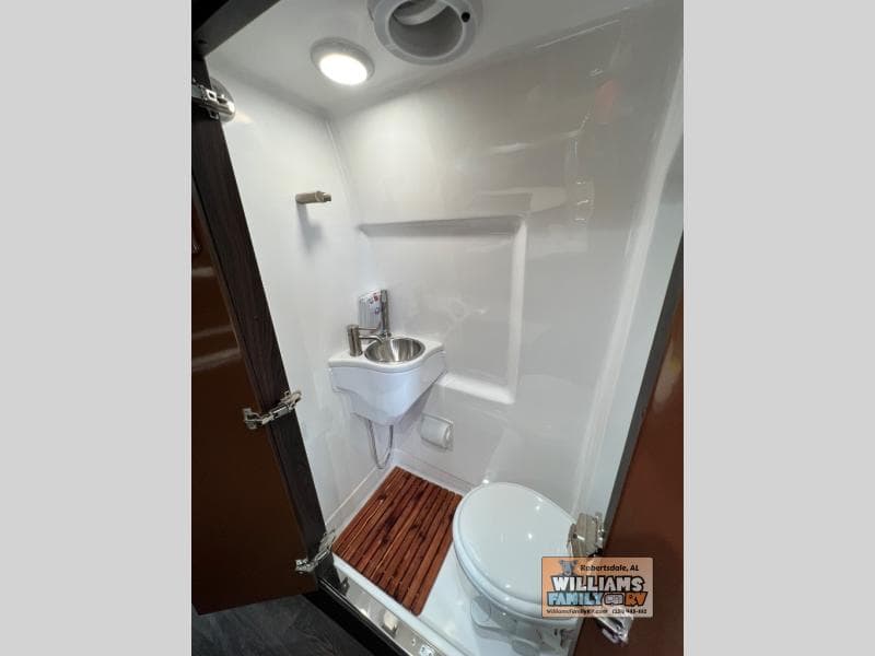 2026 Midwest Automotive Designs 2026 Midwest Automotive Designs Passage - thumbnail 12